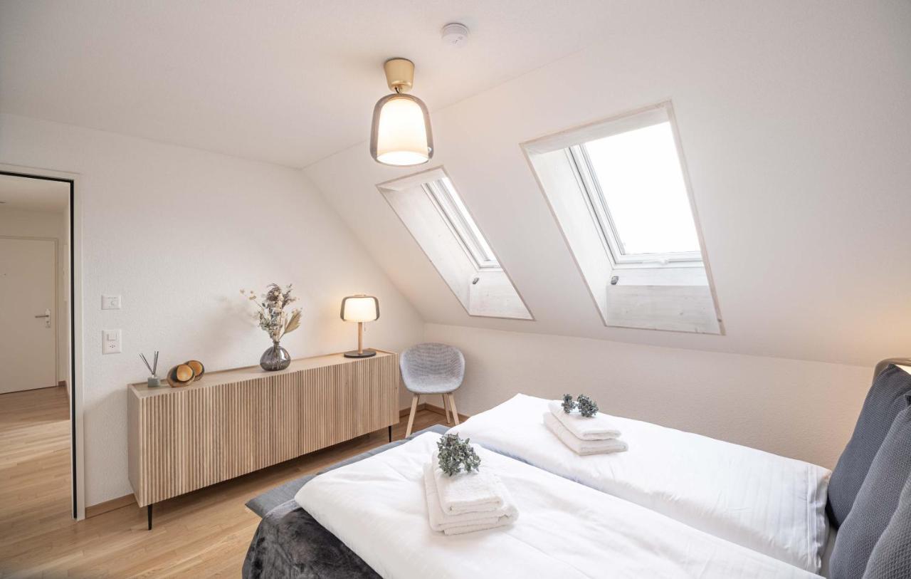 Modern 3Bdr Duplex With Skyroof In Trendy Zurich West Apartment Bagian luar foto